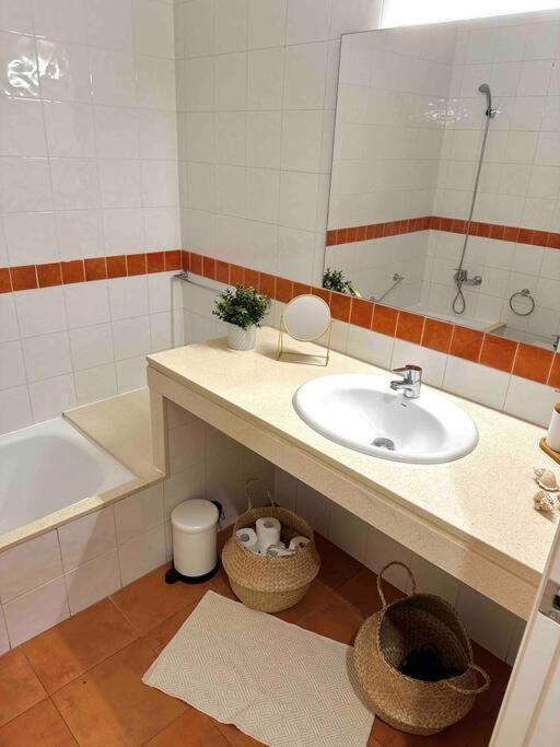 Apartamento St Agusti - Centro Mataro Exterior photo